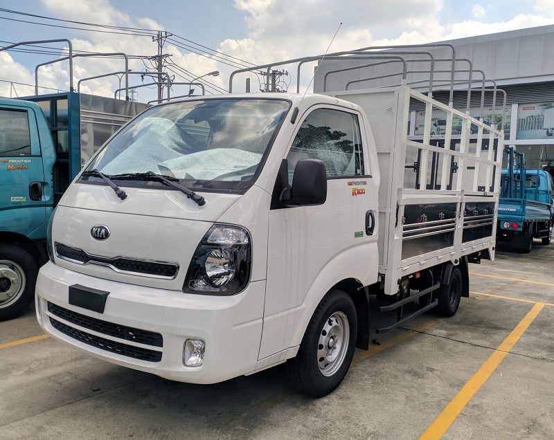 Xe tải KIA K200 Thùng mui bạt mở 5 bửng Trắng