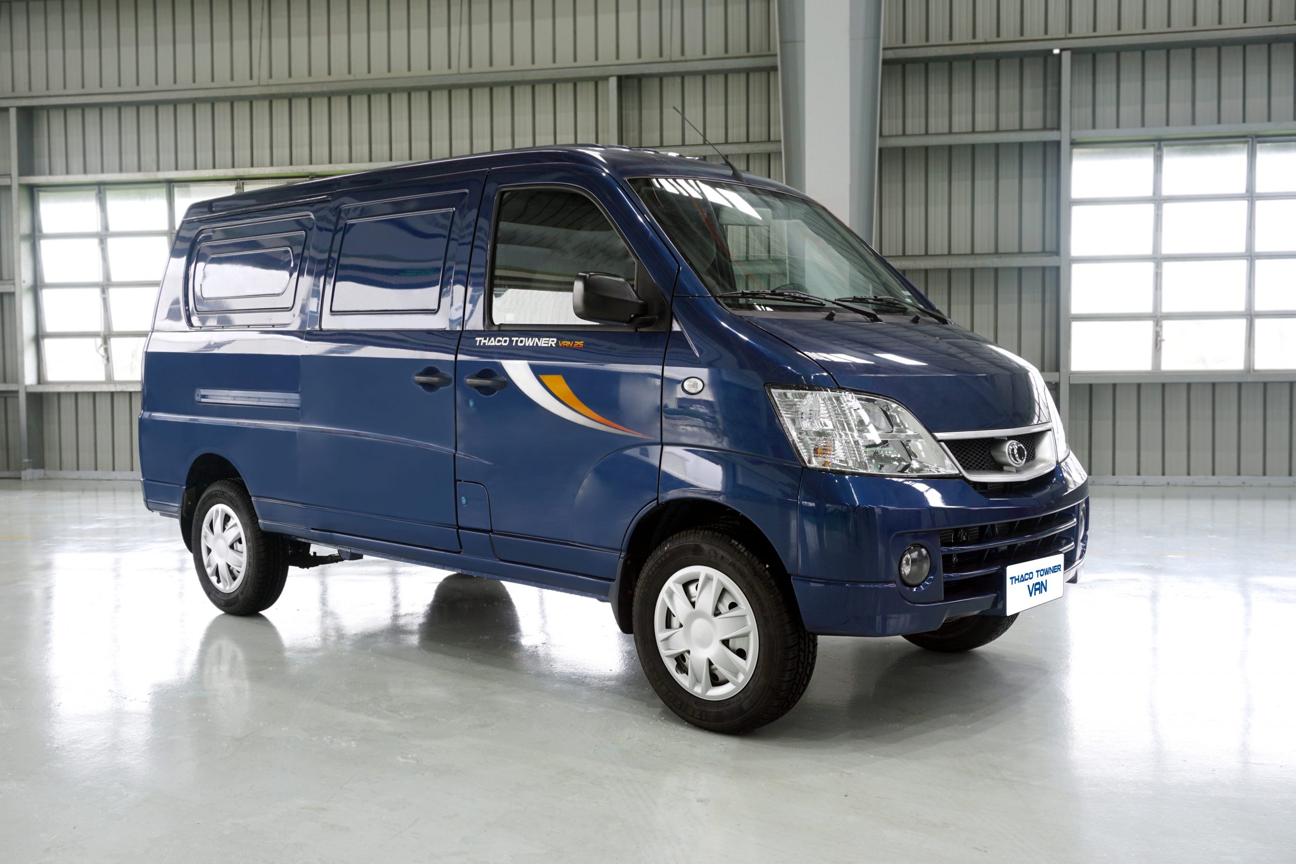 TOWNER VAN 2S 