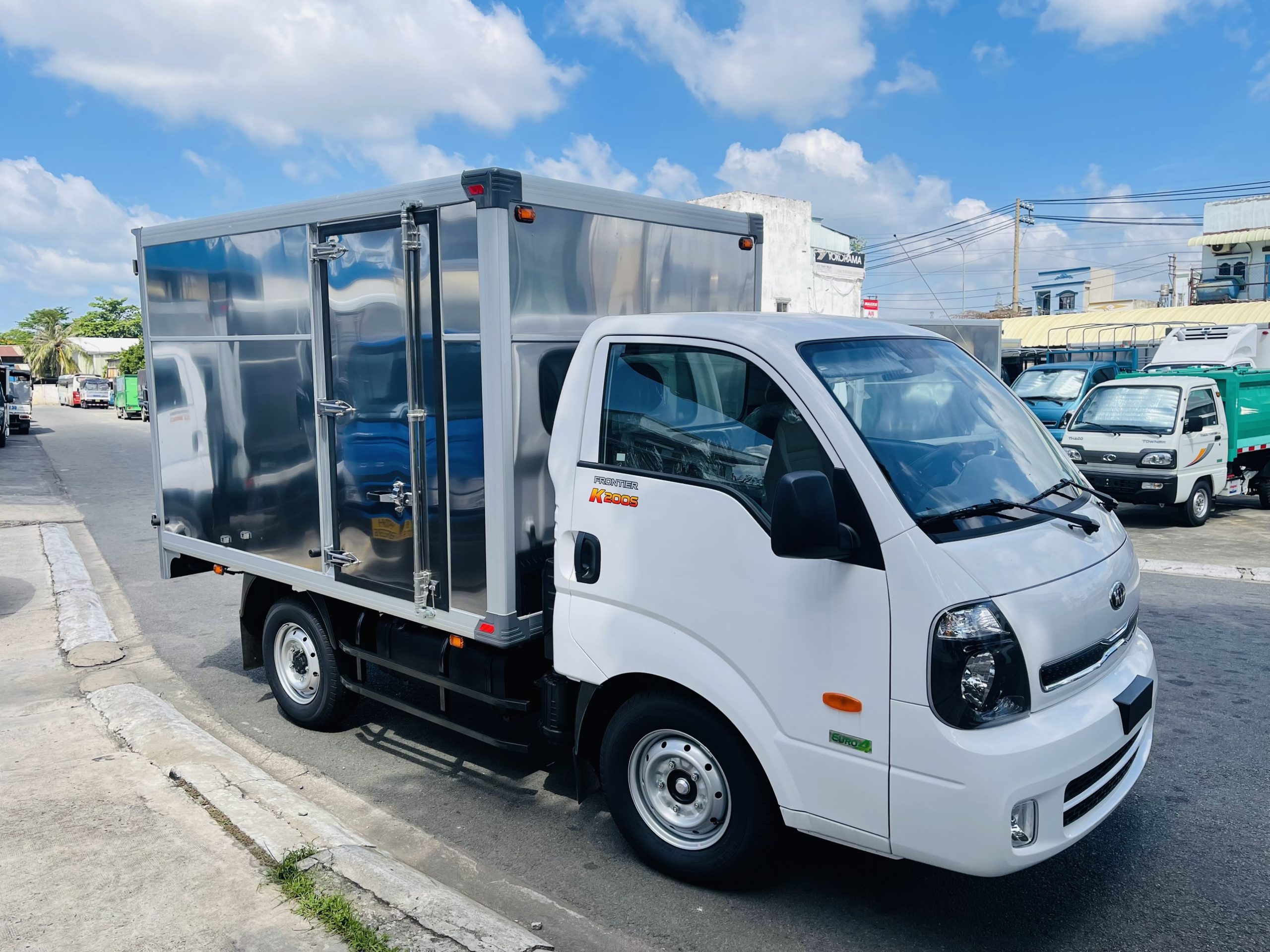 XE TẢI KIA K200S THÙNG KÍN