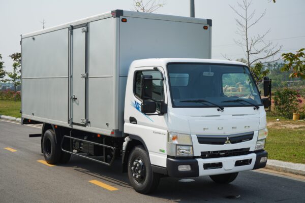 FUSO CANTER TF7.5 THÙNG KÍN | TẢI 3.49 TẤN