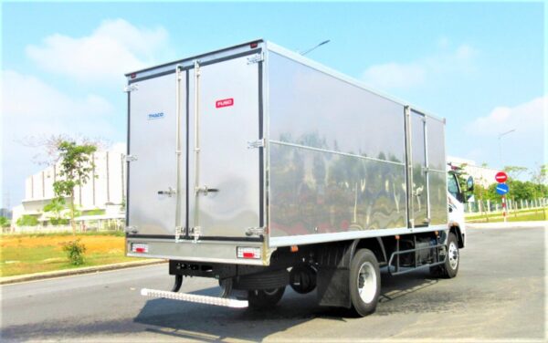 FUSO FI 170 THÙNG KÍN | TẢI 8.2 TẤN