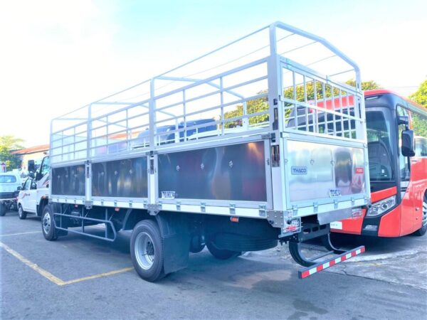 FUSO FI 170L THÙNG MUI BẠT | TẢI 8.2 TẤN