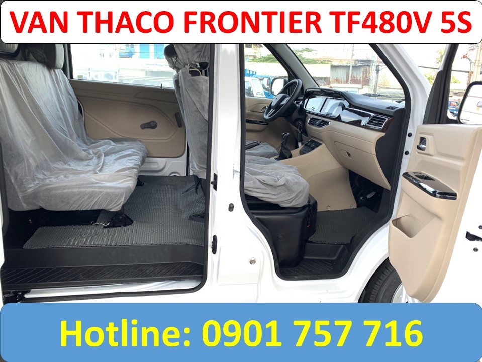 giá xe van 5 chỗ thaco